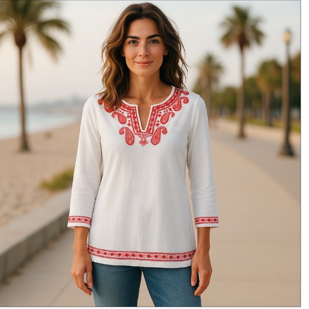 TALBOTS White Tunic with Red Paisley Embroidery Size MP